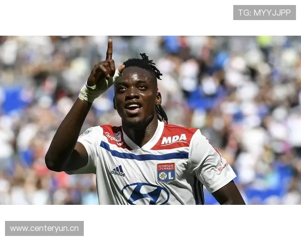 尼古拉斯·杰克逊本赛季英超表现稳健,进攻效率持续提升 尼古拉斯·杰克逊本赛季英超表现稳健,进攻效率持续提升