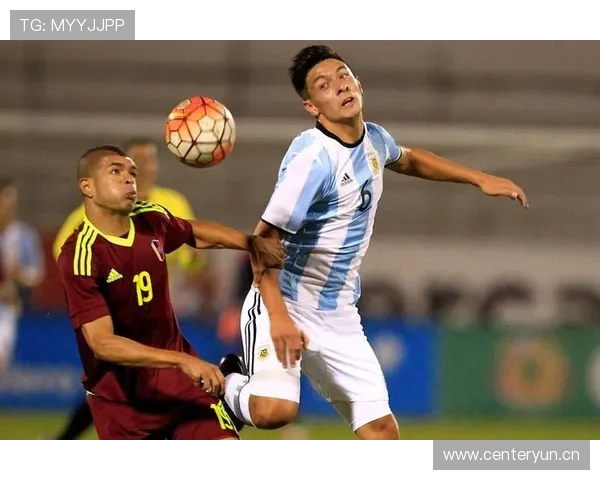 英超利桑德罗·马丁内斯