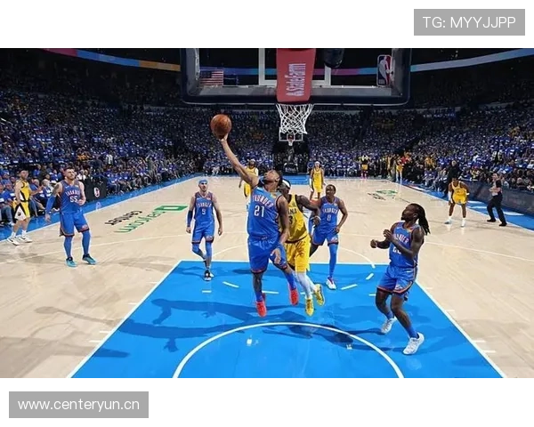 威金斯侧翼防守提升三分效率，显著拉开与联盟同位置差距